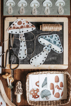 Load image into Gallery viewer, MUSHROOM MORNING BASKET