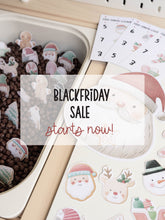 Load image into Gallery viewer, CHRISTMAS SANTA'S VILLAGE MORNING BASKET