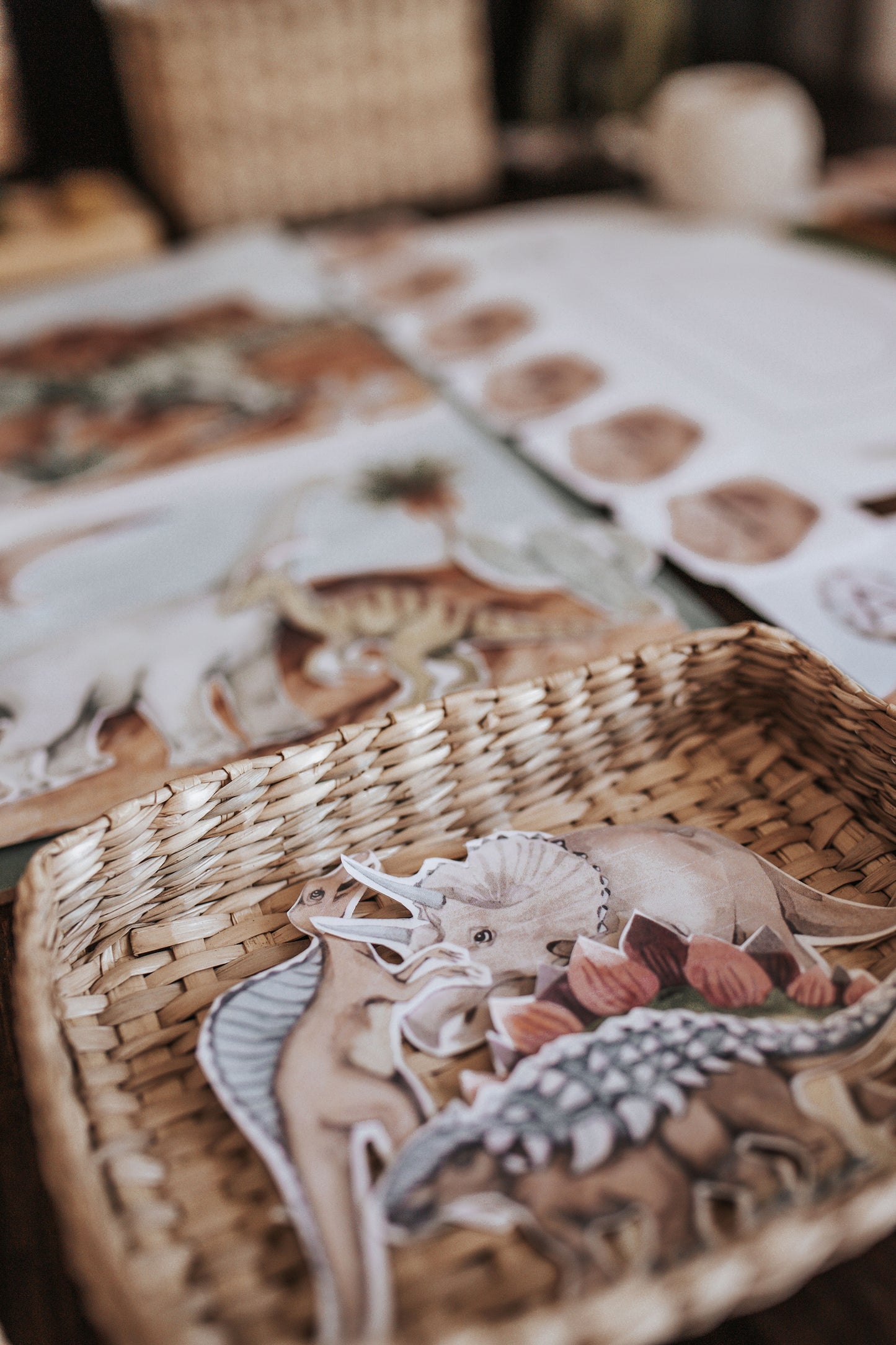PALEONTOLOGY MORNING BASKET