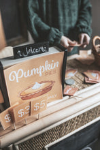 Load image into Gallery viewer, PIE STAND DRAMATIC PLAY SET