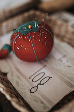 Load image into Gallery viewer, TEXTILES MORNING BASKET