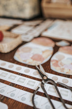 Load image into Gallery viewer, TEXTILES MORNING BASKET