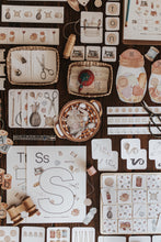 Load image into Gallery viewer, TEXTILES MORNING BASKET