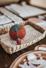 Load image into Gallery viewer, TEXTILES MORNING BASKET