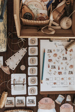 Load image into Gallery viewer, TEXTILES MORNING BASKET
