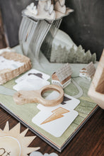 Load image into Gallery viewer, METEOROLOGY MORNING BASKET
