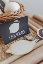 Load image into Gallery viewer, FARMERS MARKET DRAMATIC PLAY SET
