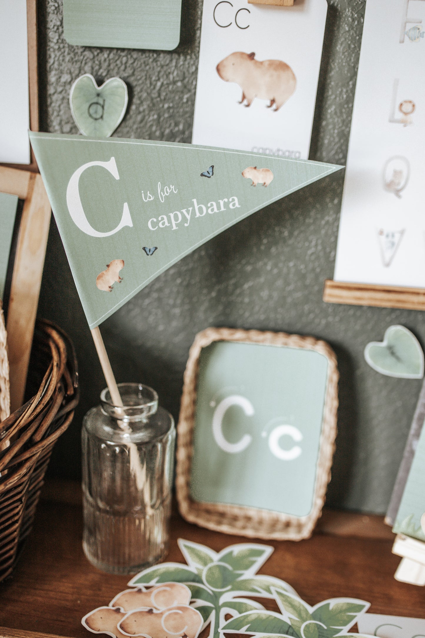 LETTER BASKETS