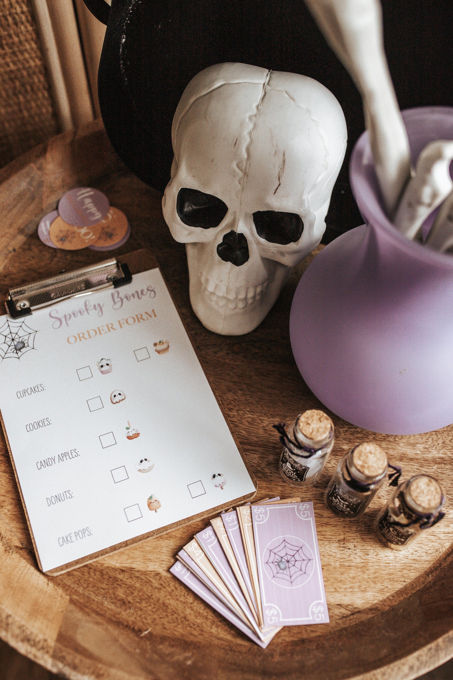 HALLOWEEN SPOOKY BONES CAFE DRAMATIC PLAY SET