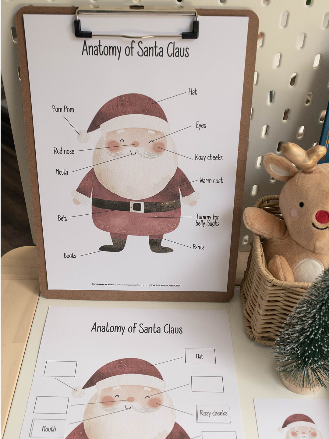 CHRISTMAS SANTA'S VILLAGE MORNING BASKET