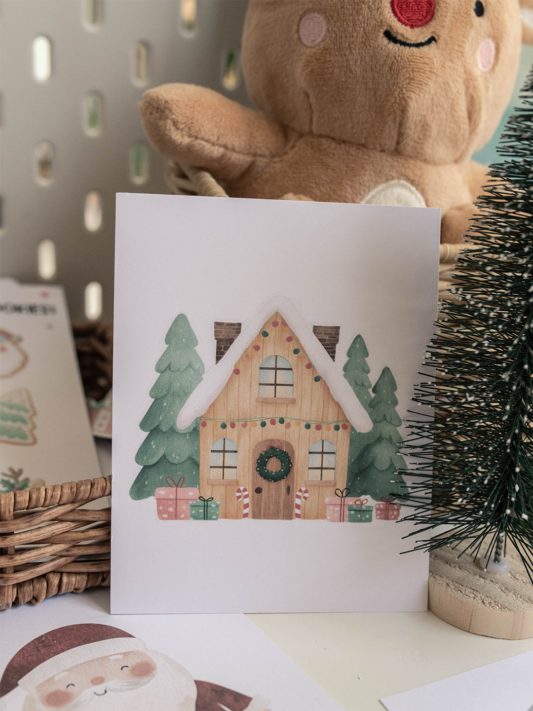 CHRISTMAS SANTA'S VILLAGE MORNING BASKET
