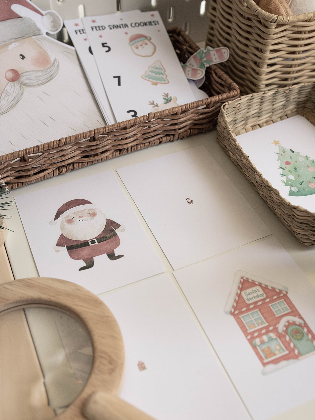 CHRISTMAS SANTA'S VILLAGE MORNING BASKET