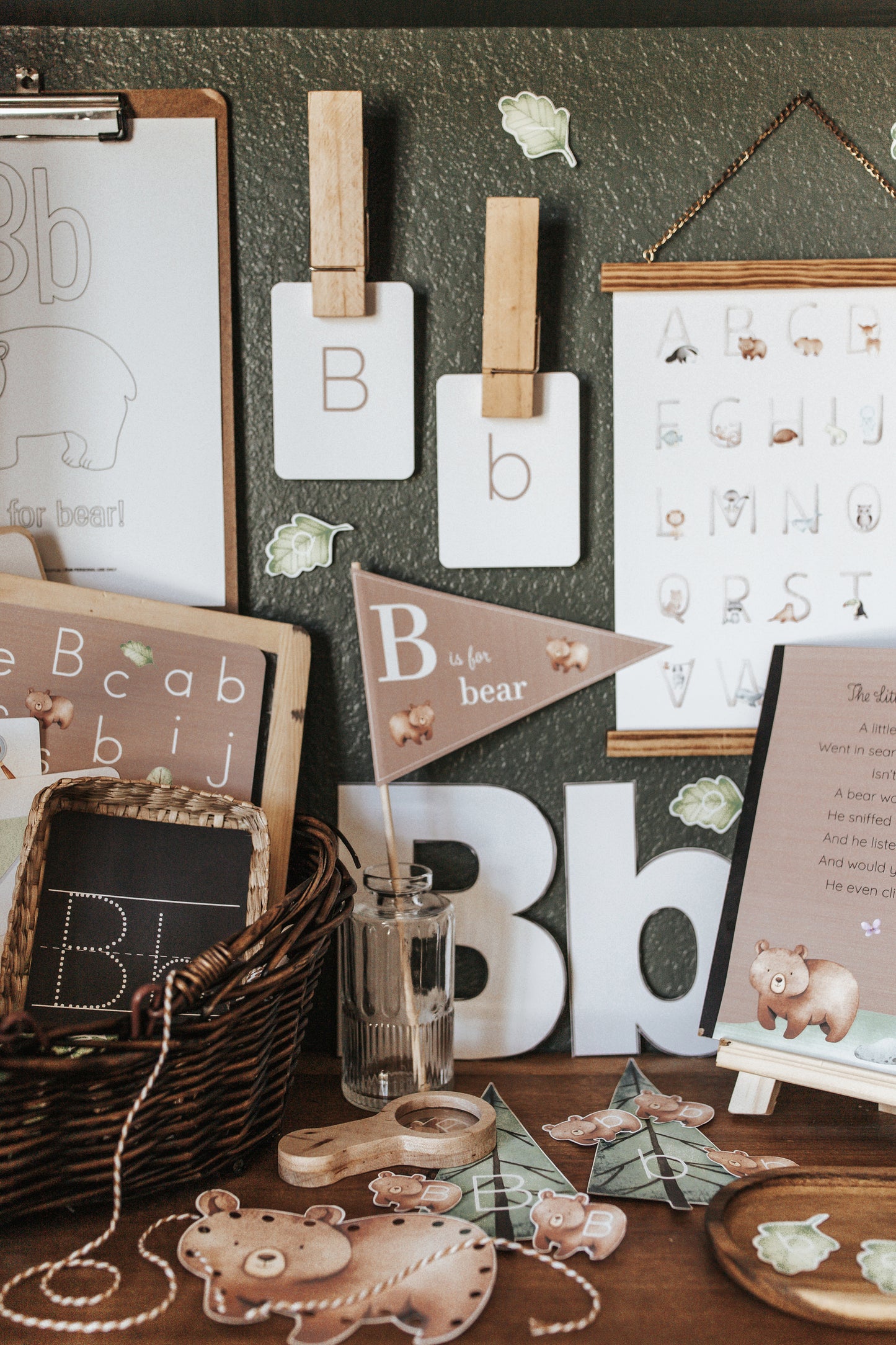 LETTER BASKETS