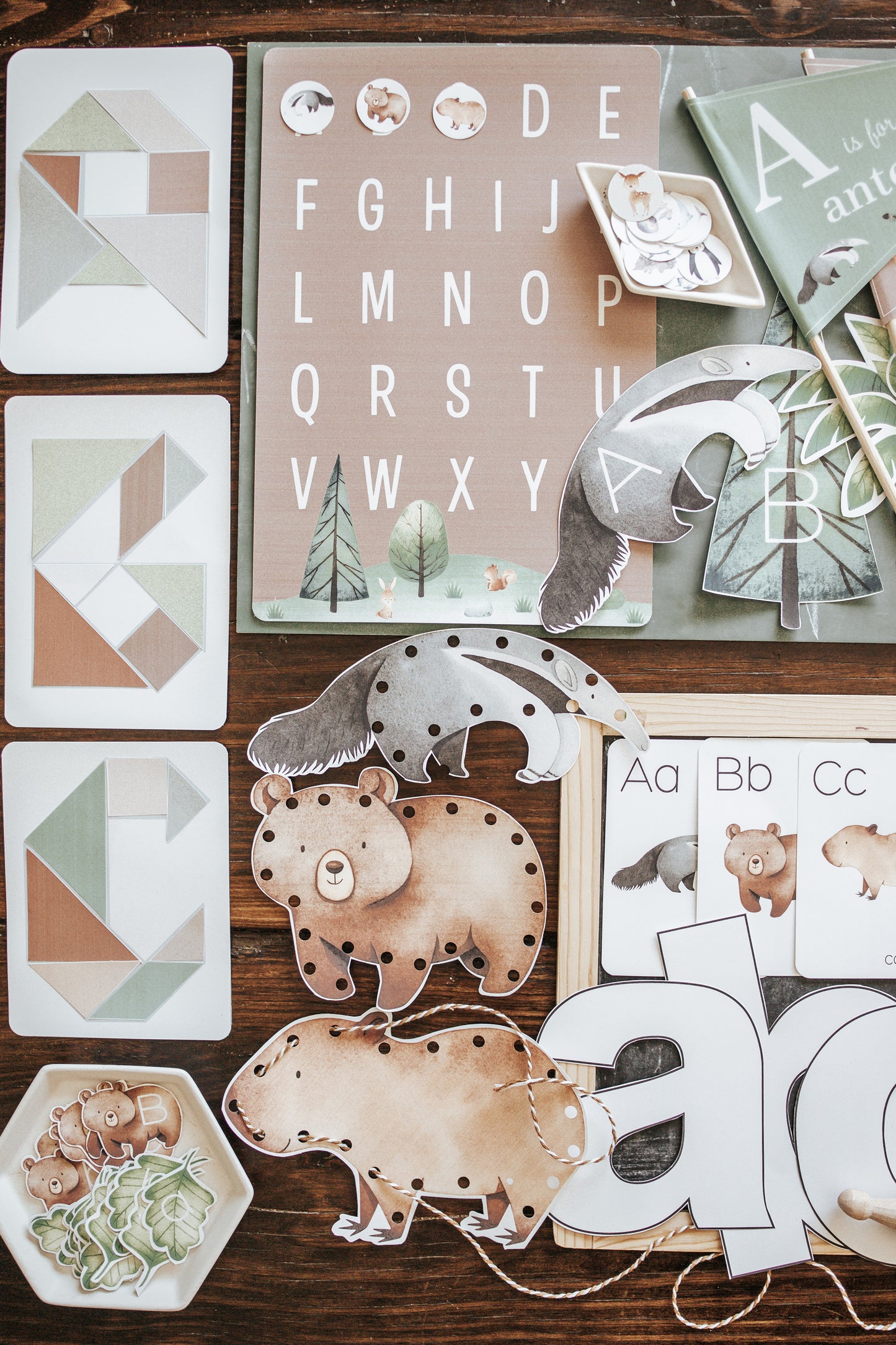 LETTER BASKETS