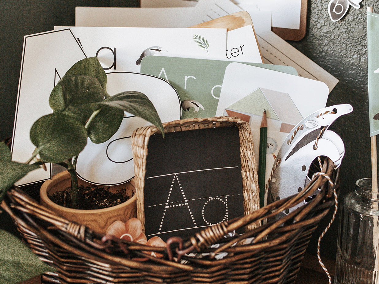 LETTER BASKETS