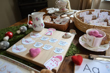 Load image into Gallery viewer, ALICE IN WONDERLAND MORNING BASKET
