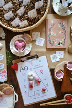 Load image into Gallery viewer, ALICE IN WONDERLAND MORNING BASKET
