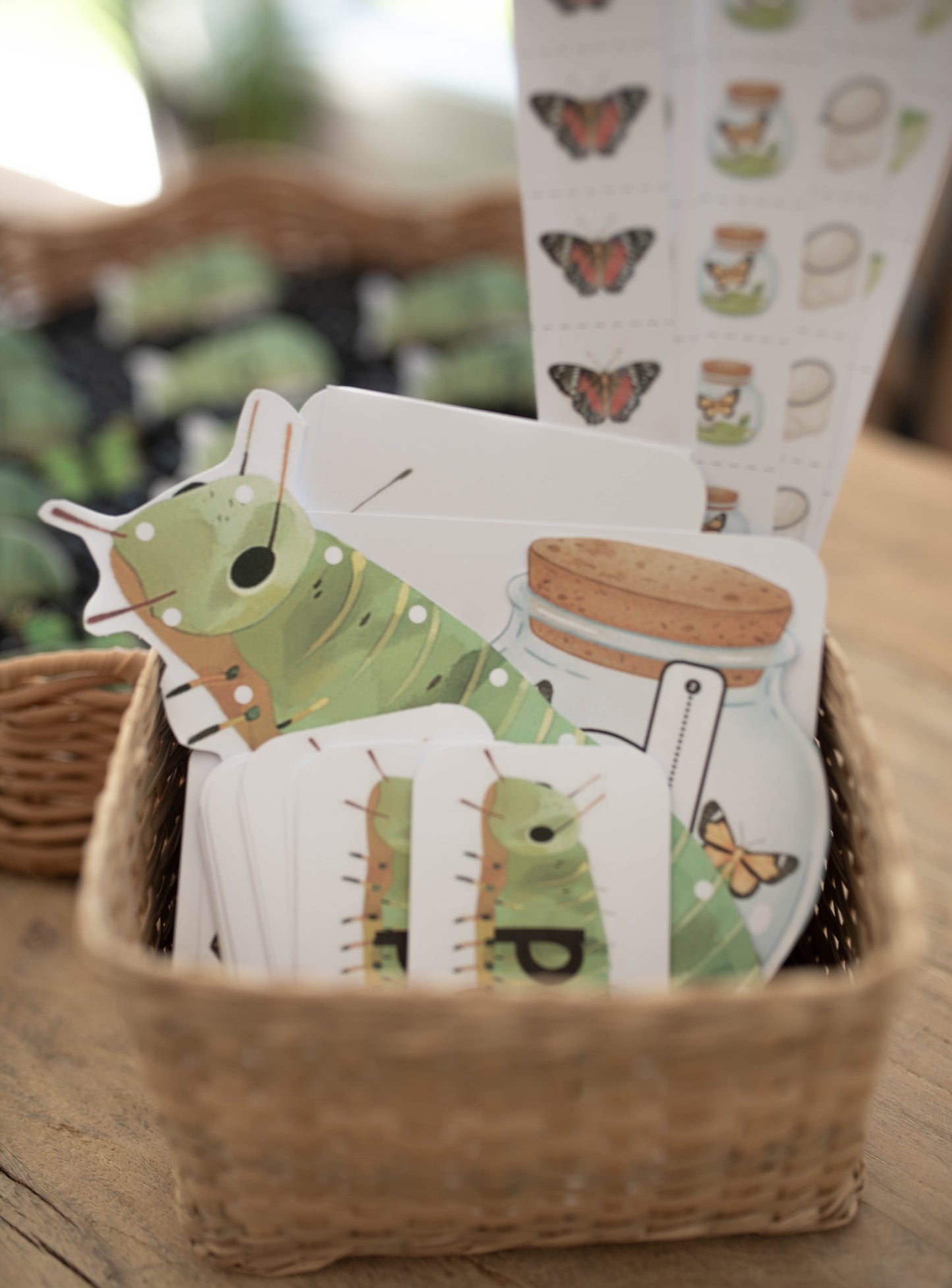 BUTTERFLY MORNING BASKET