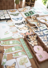 Load image into Gallery viewer, BUTTERFLY MORNING BASKET

