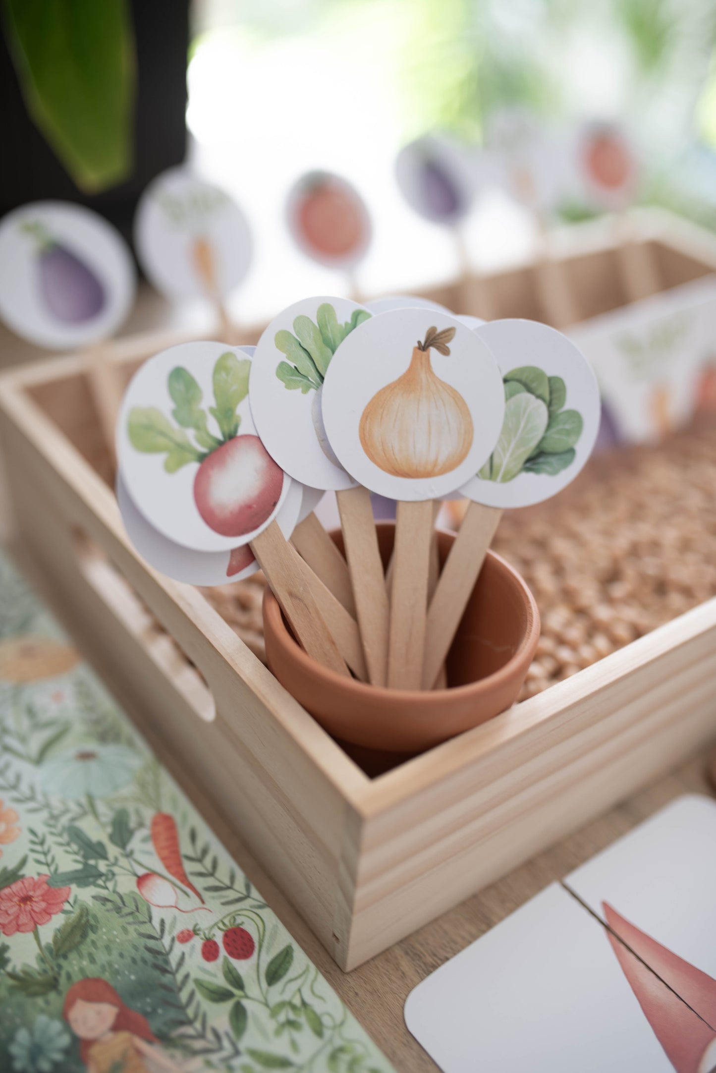 GARDENING MORNING BASKET