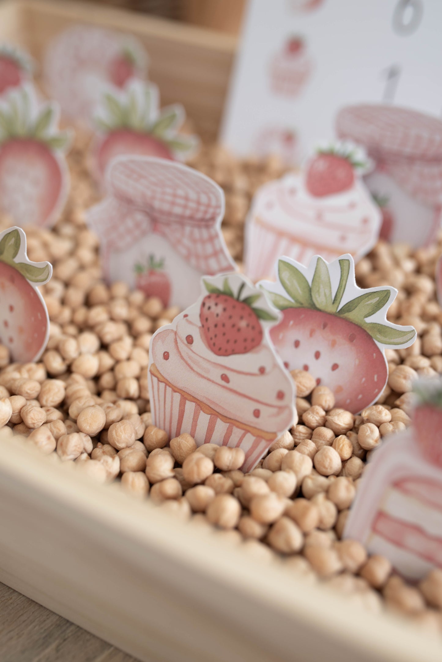 STRAWBERRY PATCH MORNING BASKET