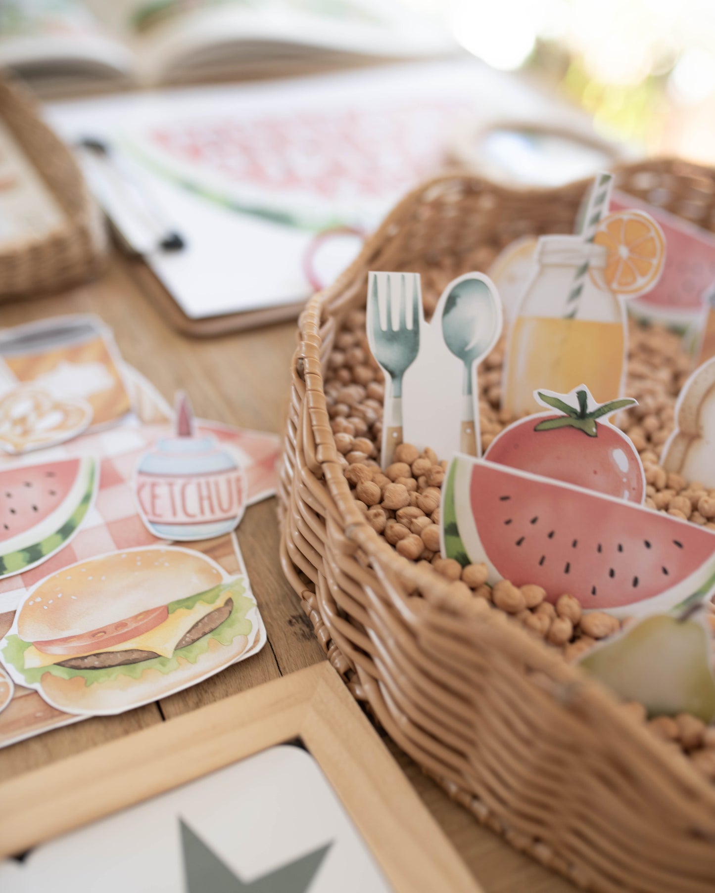 PICNIC MORNING BASKET