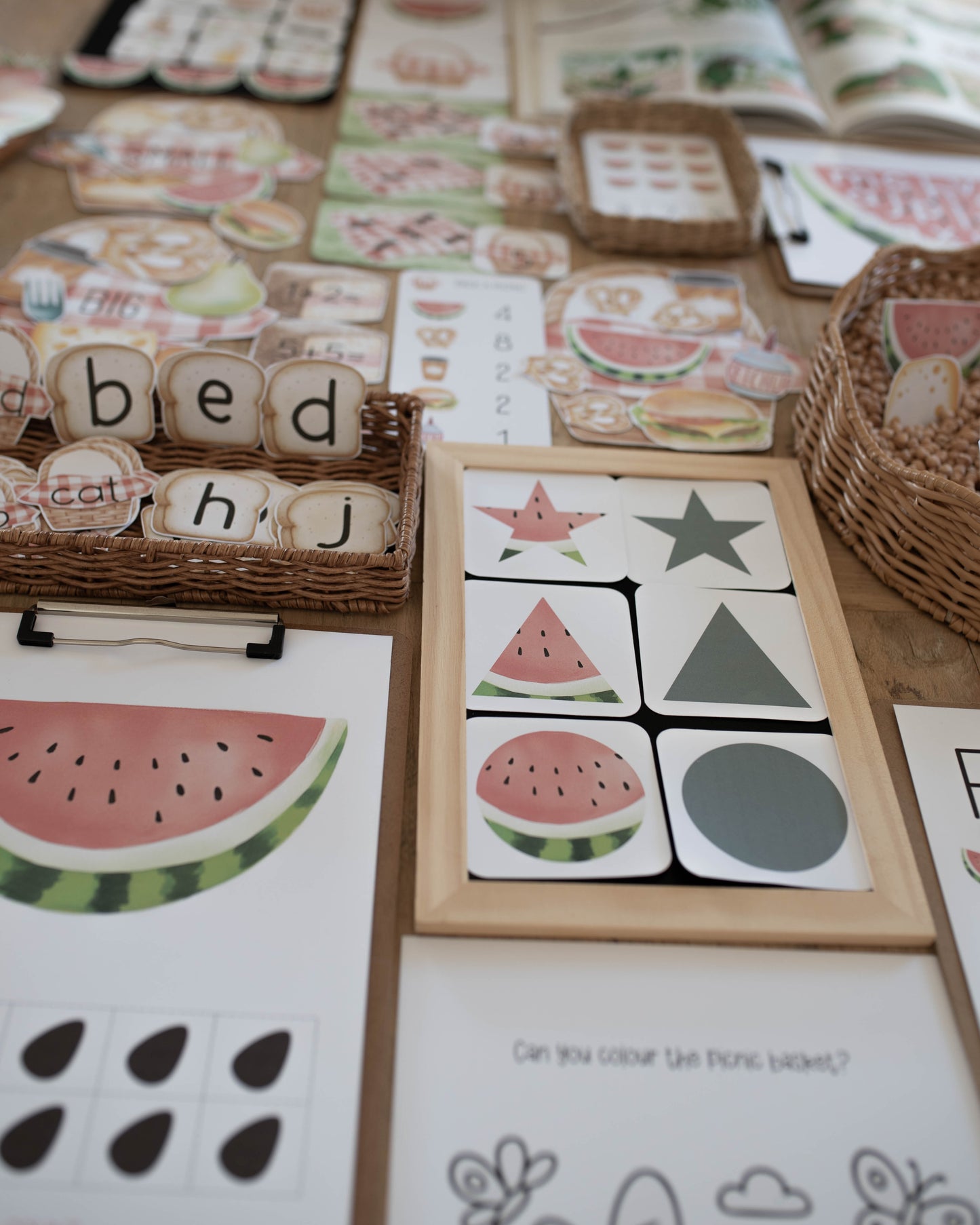 PICNIC MORNING BASKET