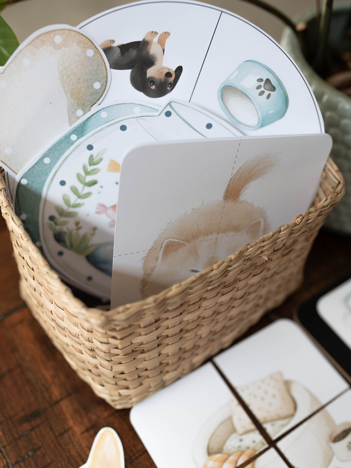 PETS MORNING BASKET