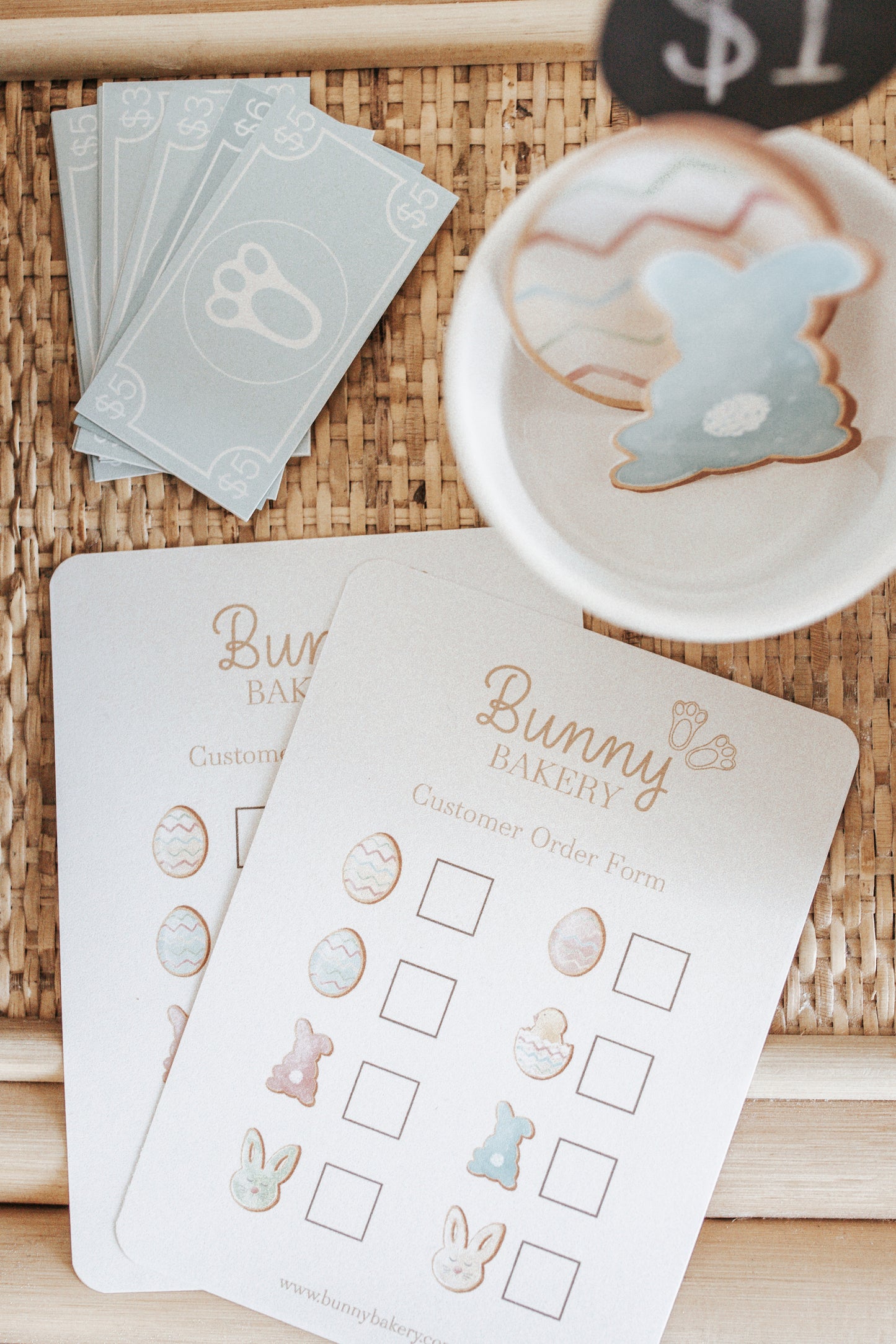 BUNNY BAKERY DRAMATIC PLAY SET