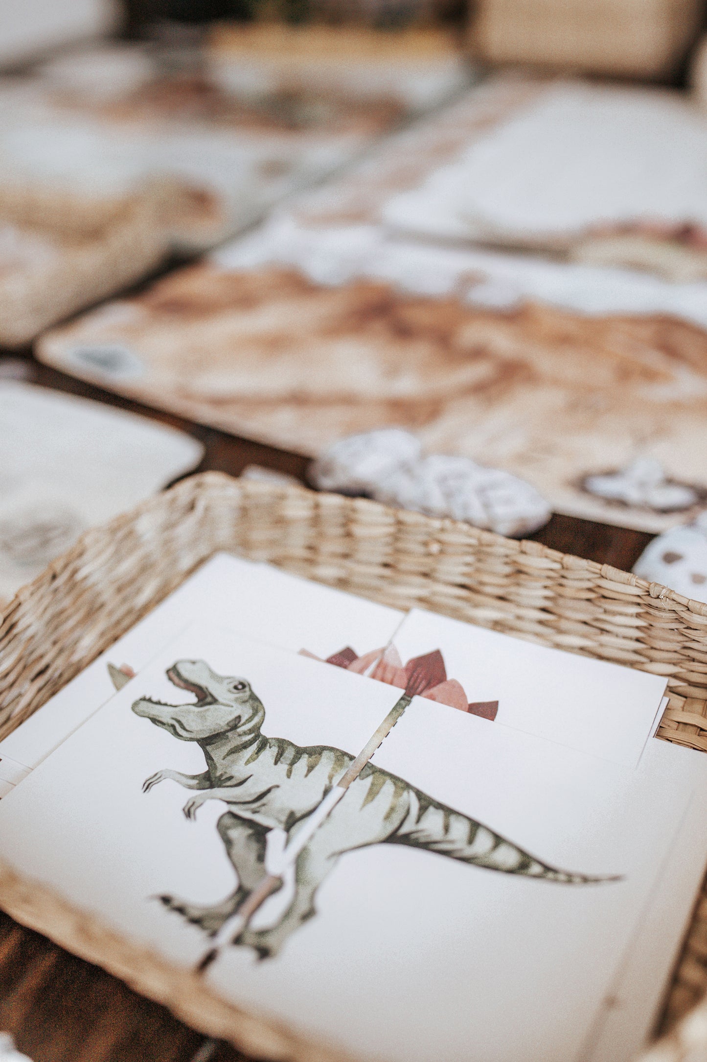 PALEONTOLOGY MORNING BASKET