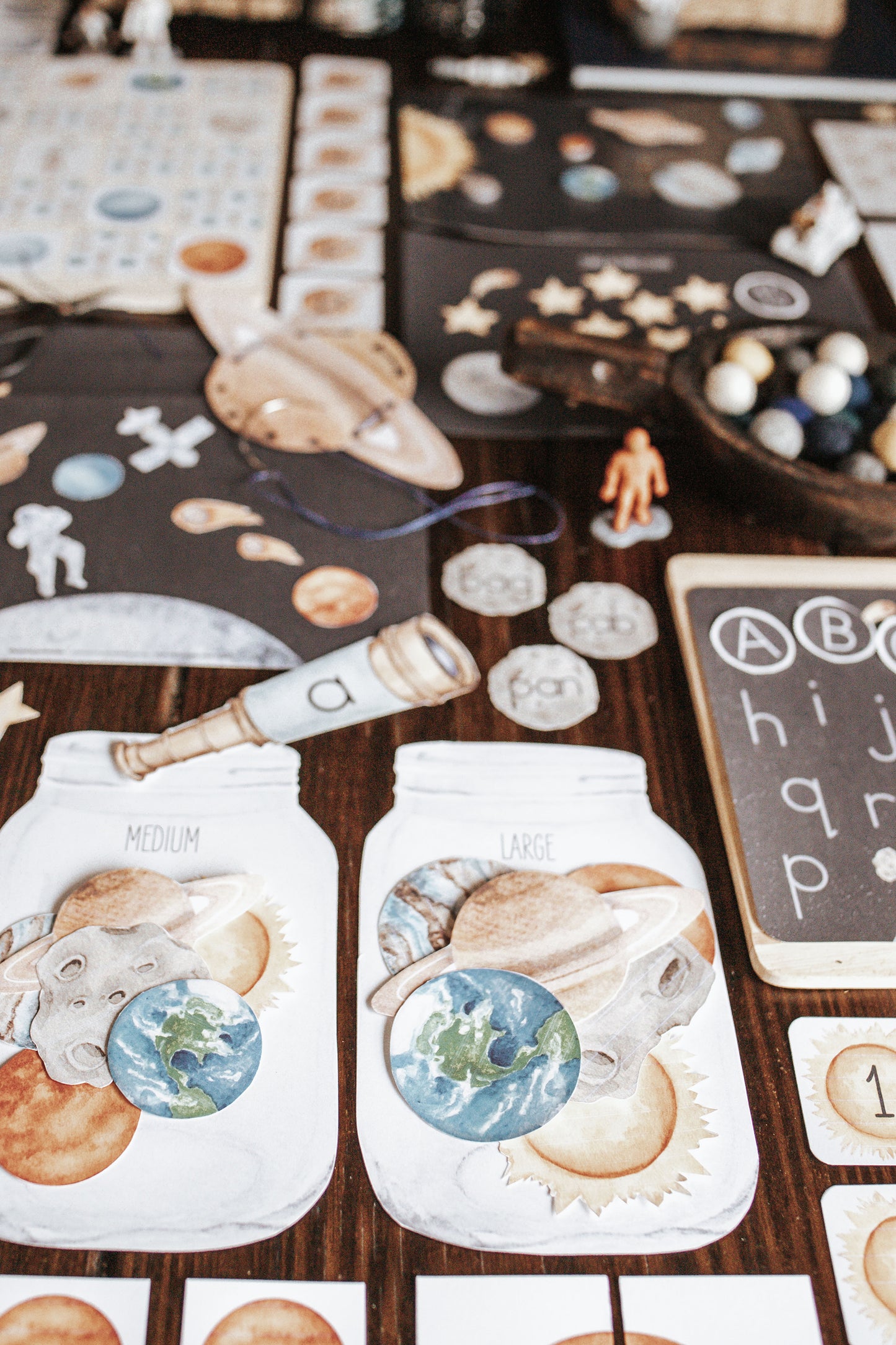 ASTRONOMY MORNING BASKET