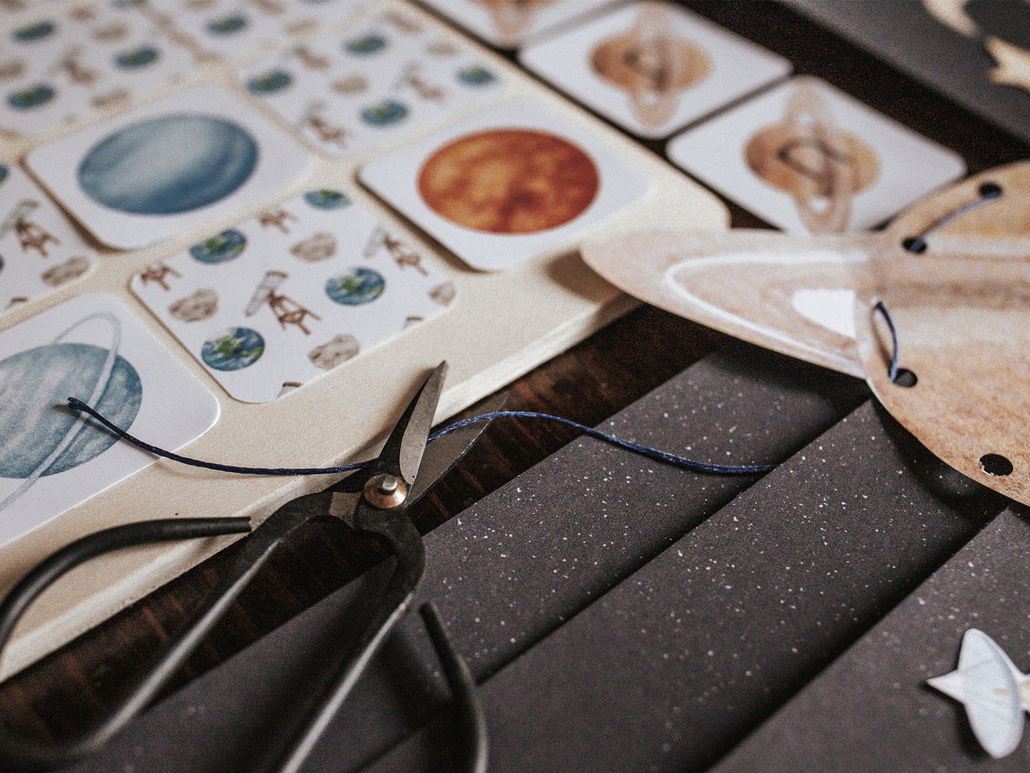 ASTRONOMY MORNING BASKET