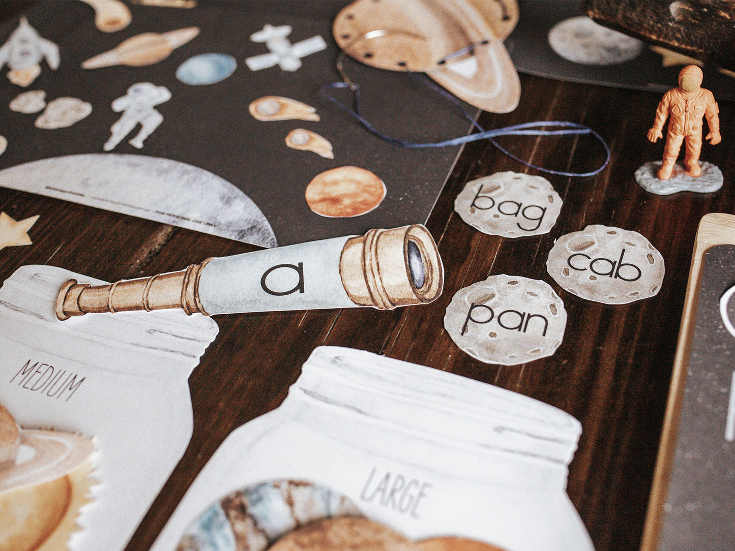ASTRONOMY MORNING BASKET