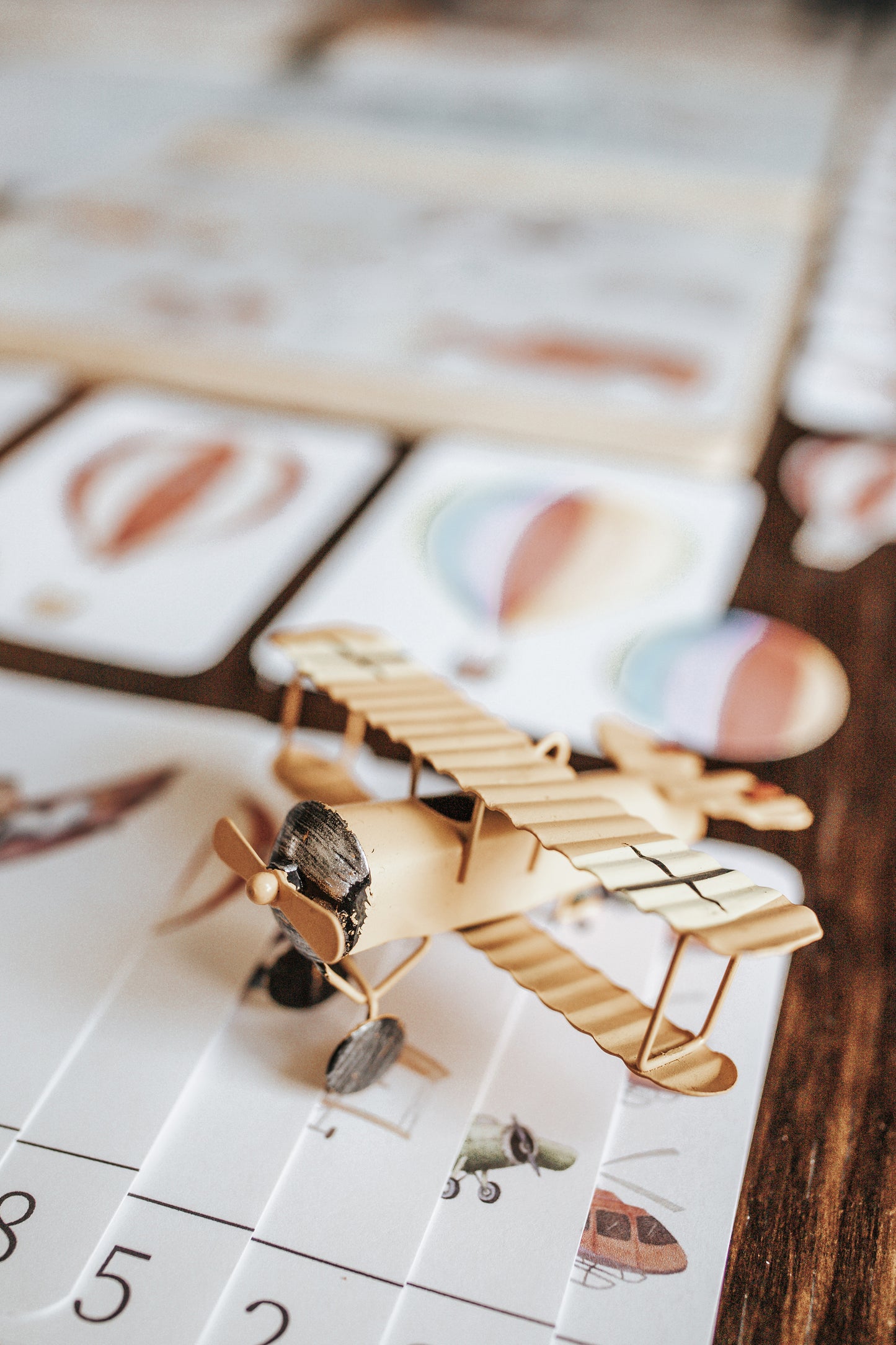 AVIATION MORNING BASKET