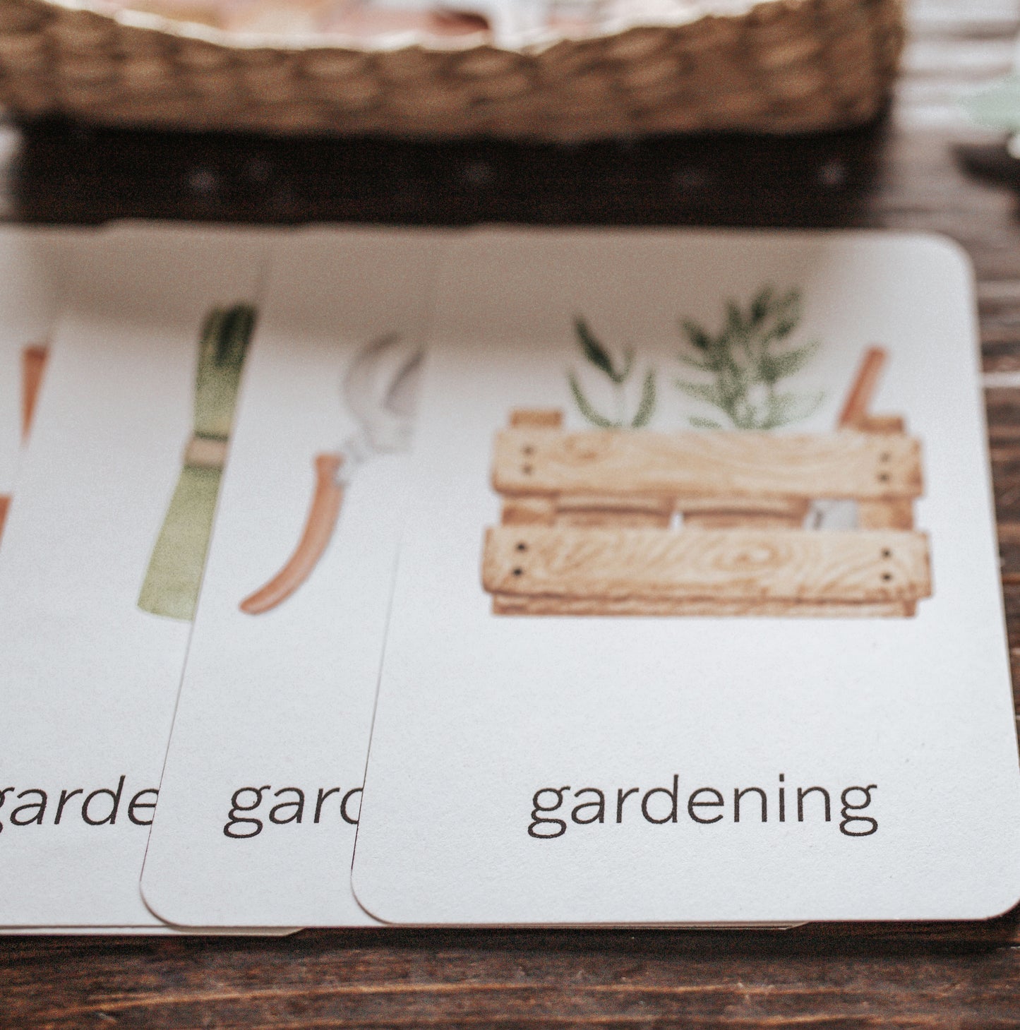 GARDENING MORNING BASKET
