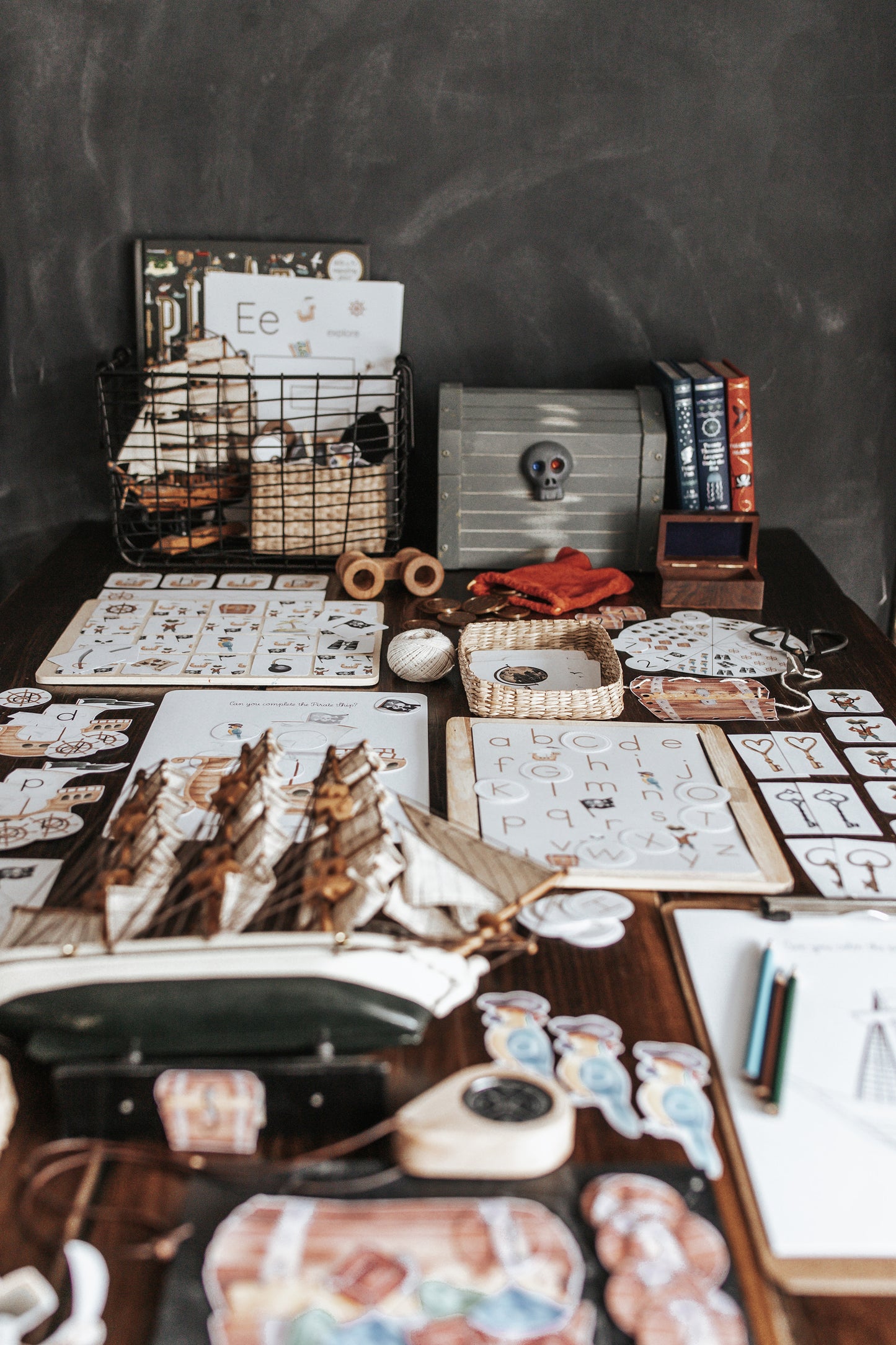 PIRATES MORNING BASKET