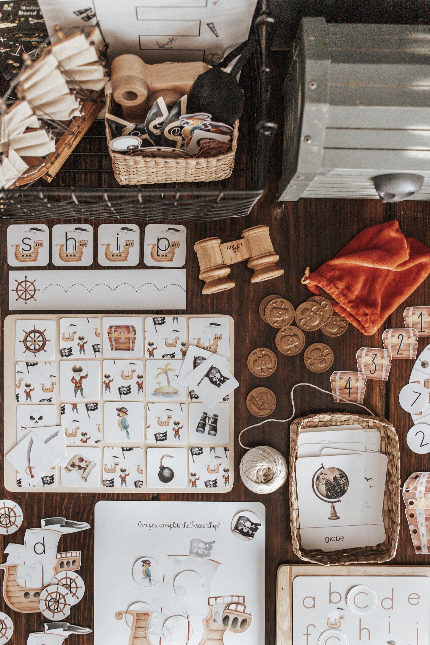 PIRATES MORNING BASKET