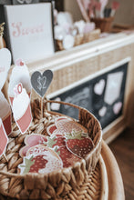 Load image into Gallery viewer, SWEET TREATS DRAMATIC PLAY SET
