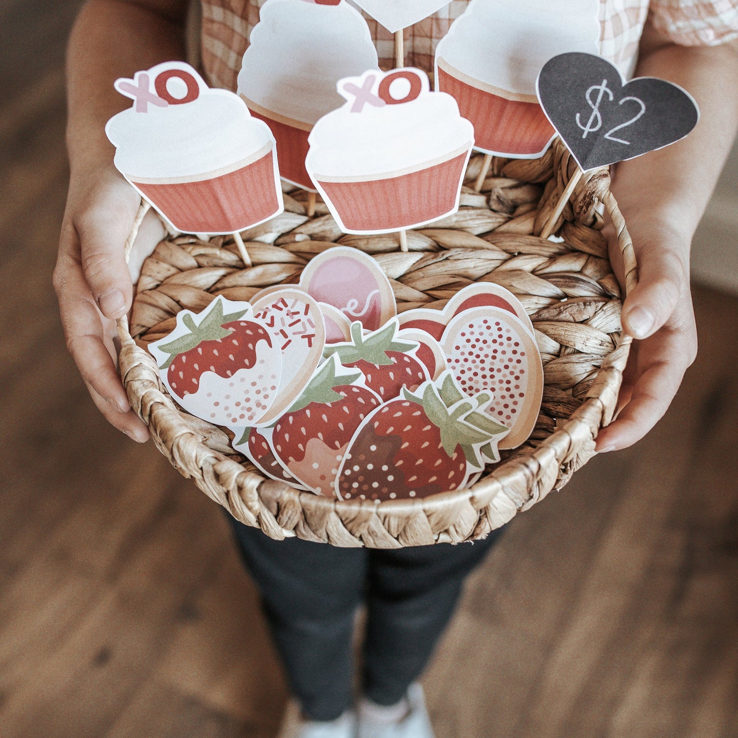 SWEET TREATS DRAMATIC PLAY SET