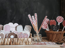 Load image into Gallery viewer, VALENTINE'S DAY BUNDLE
