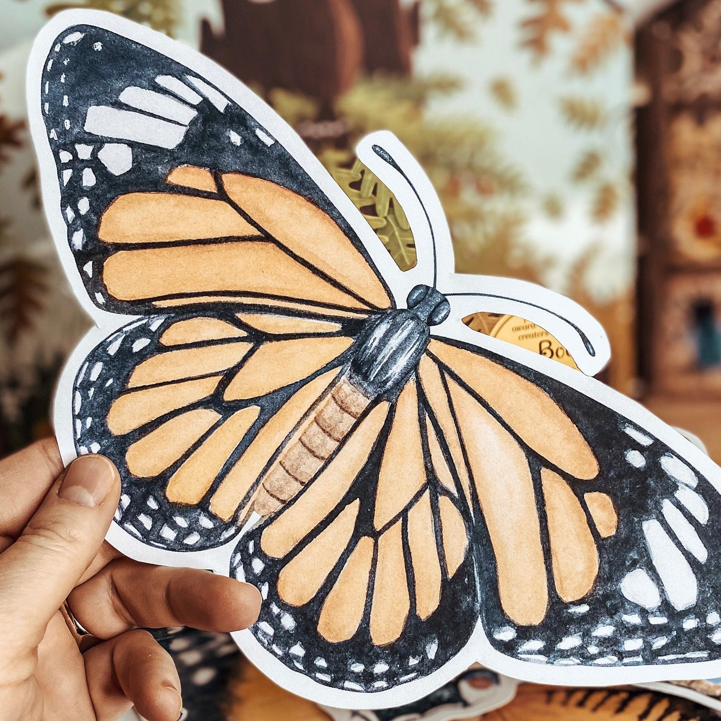 LARGE BUTTERFLY CUT OUTS